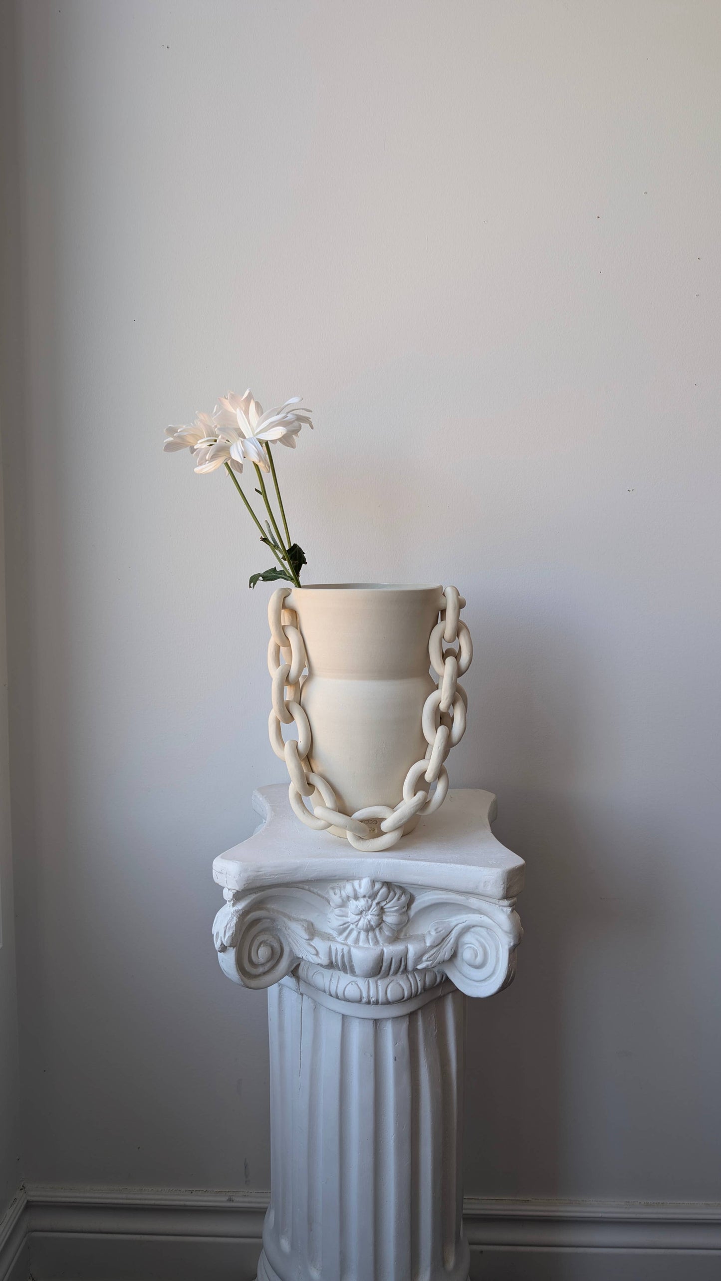 Chainlink Ceramic Vase I