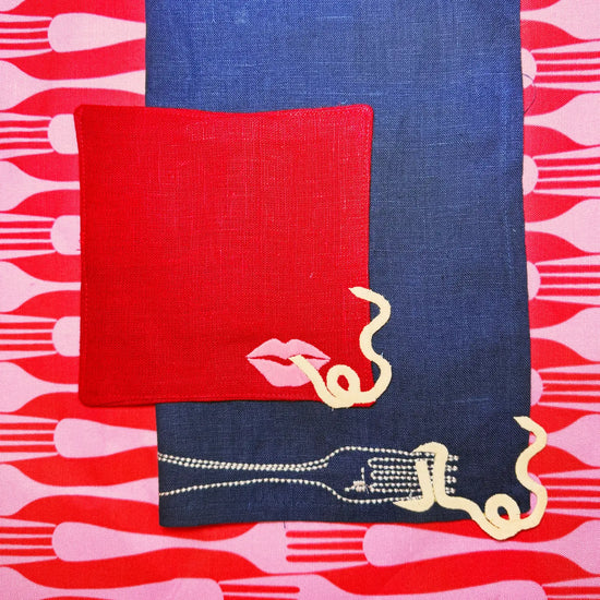 Fork Twist Linen Noodle Napkins