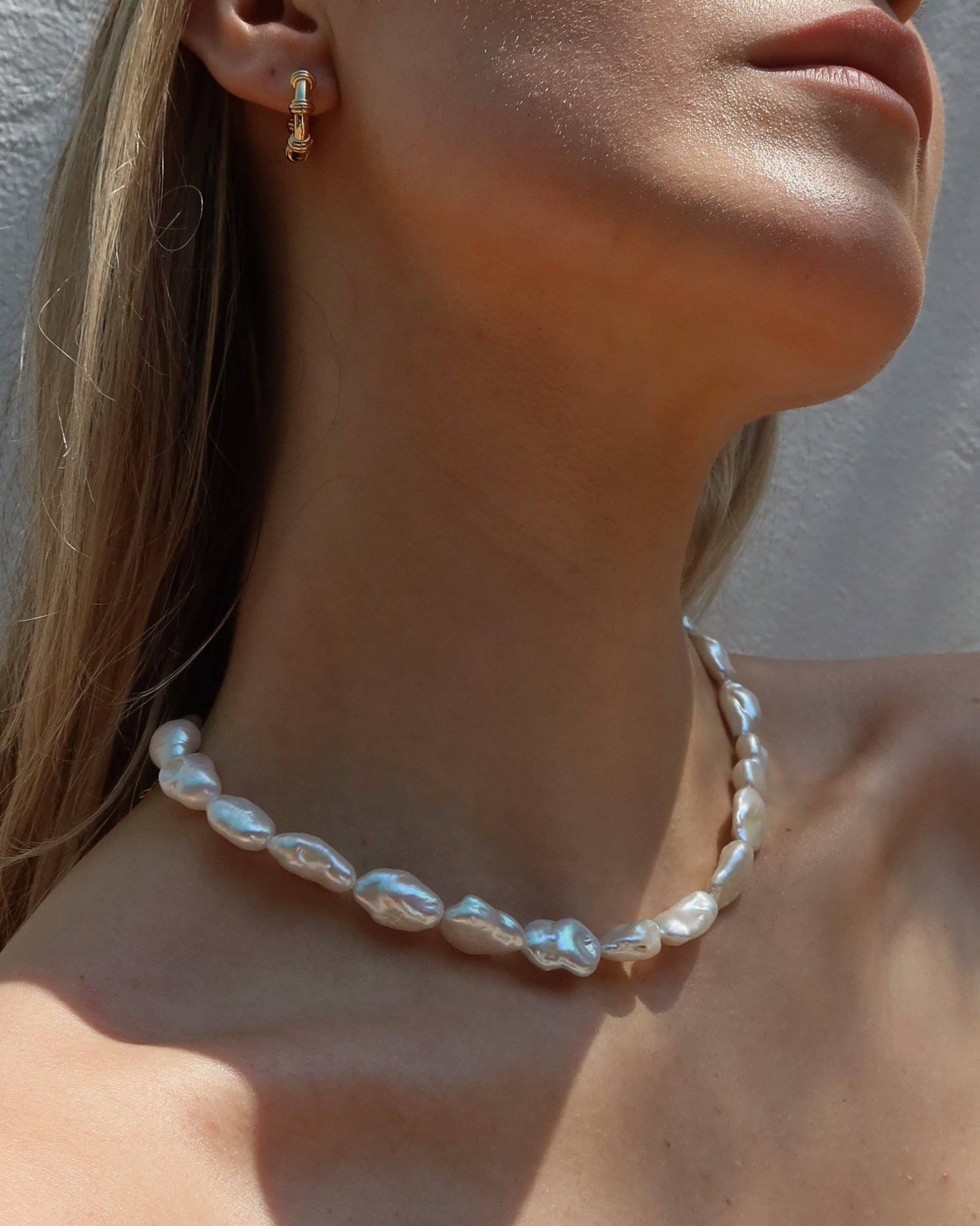 Sable Notched Hoops