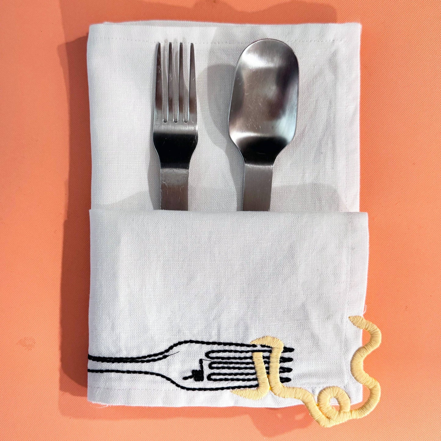 Fork Twist Linen Noodle Napkins