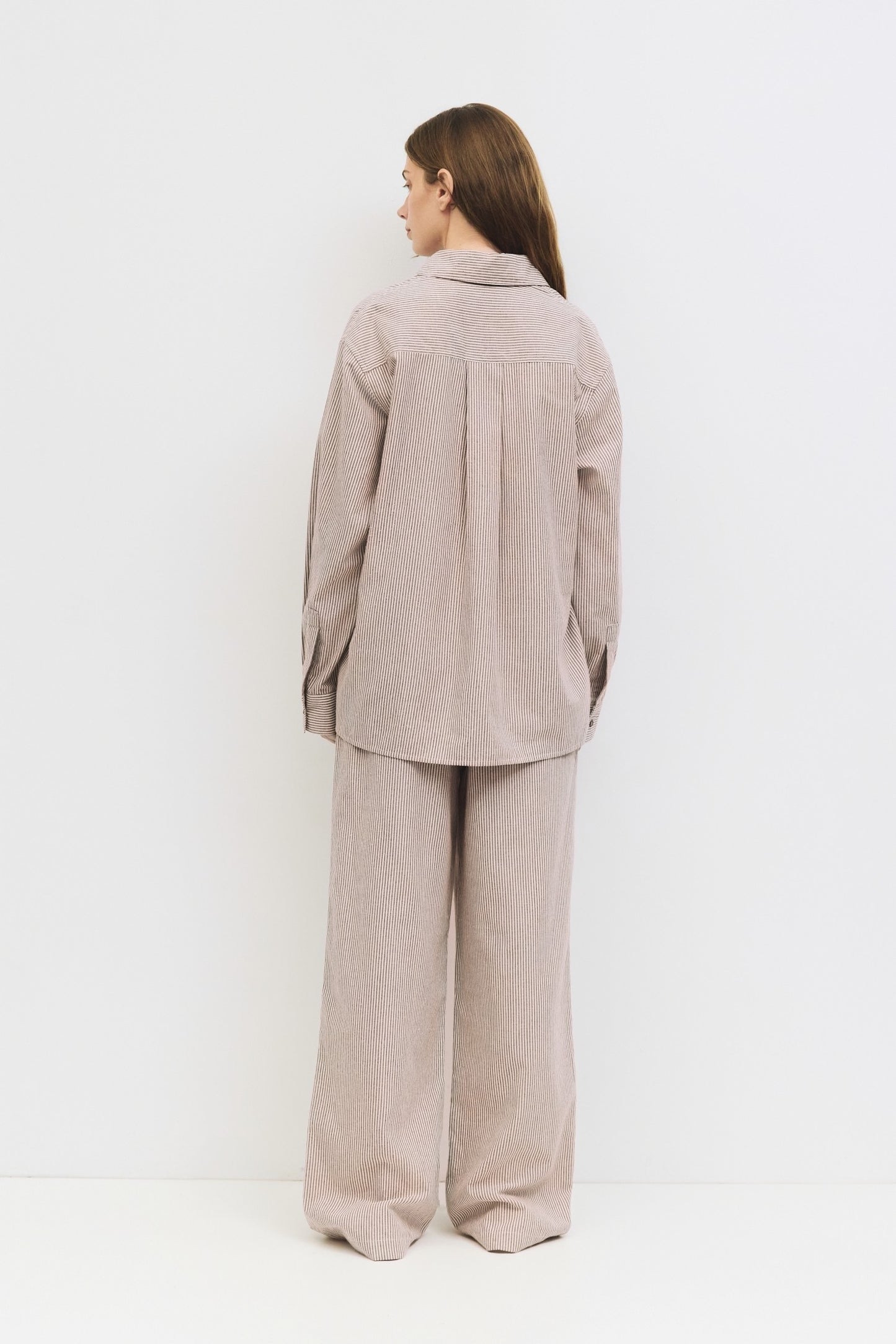 The Elizabeth Pants