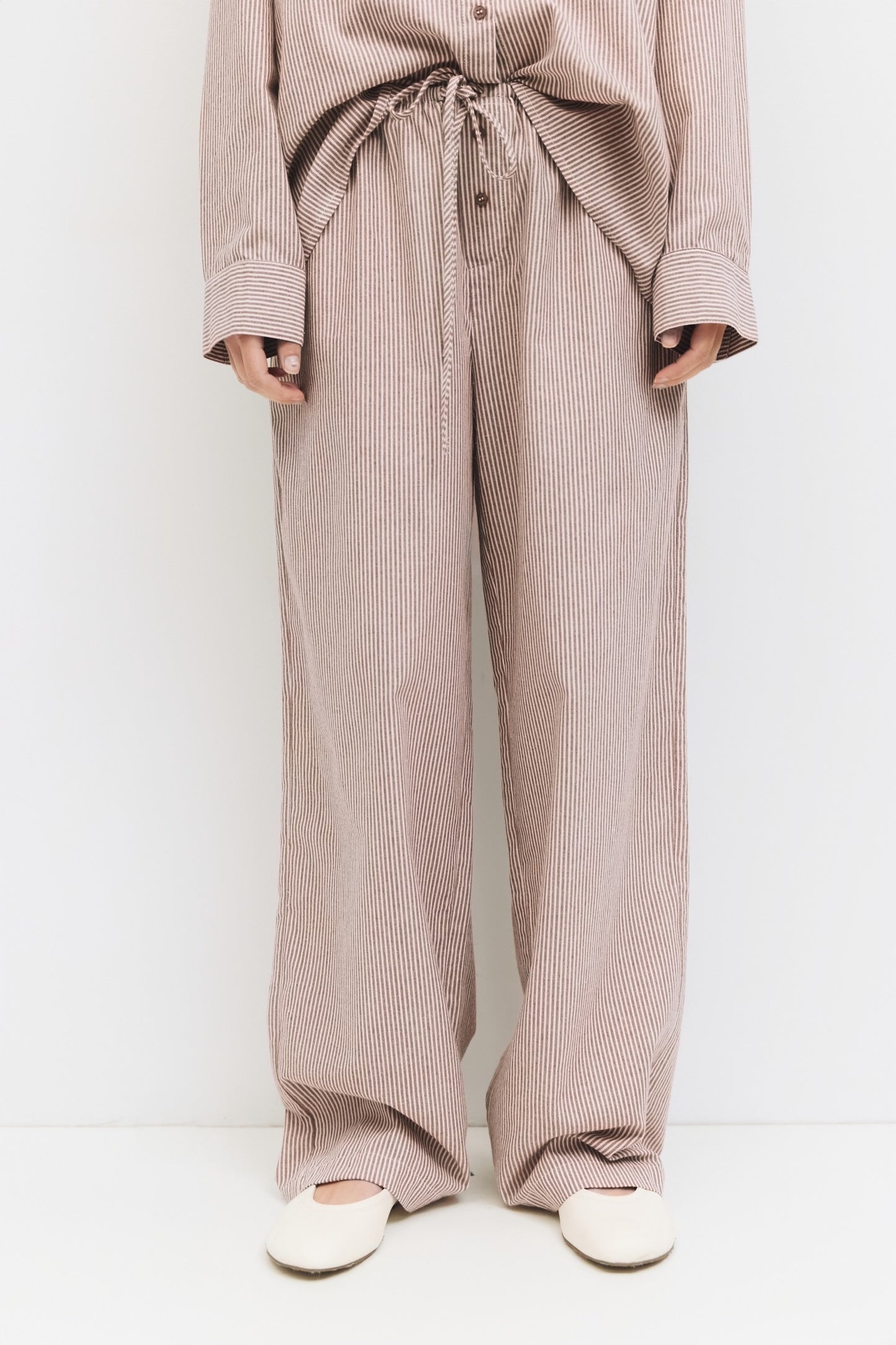 The Elizabeth Pants