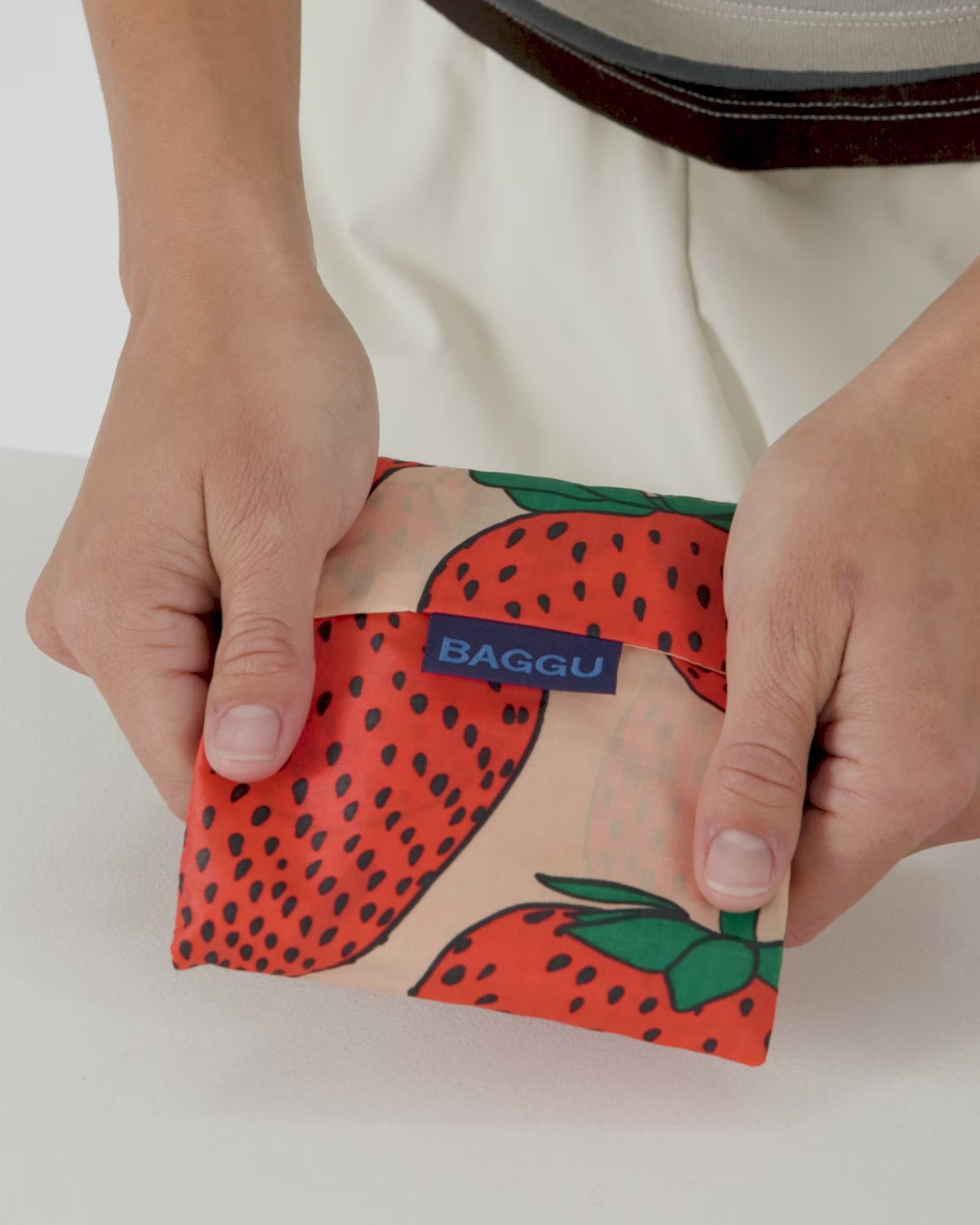 Standard Baggu Isa